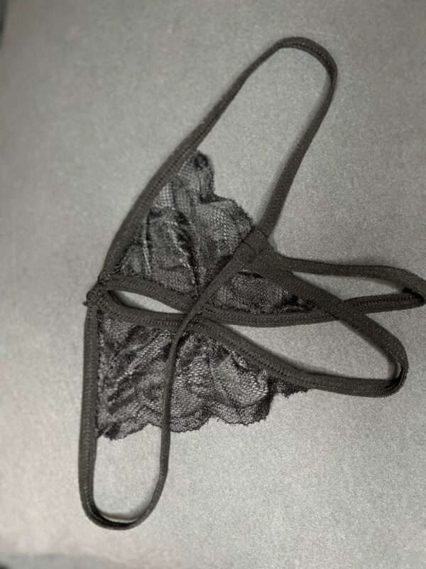 Lingerie sexy en dentelle noire – Image 3