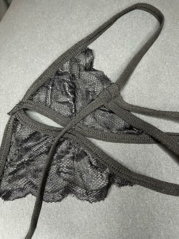 Lingerie sexy en dentelle noire