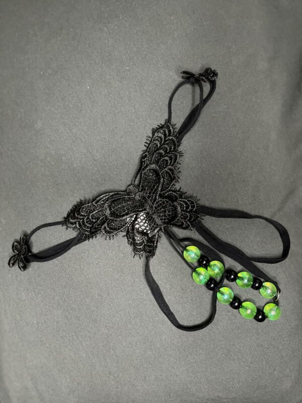 Lingerie féminine avec perles lumineuses M – Image 4